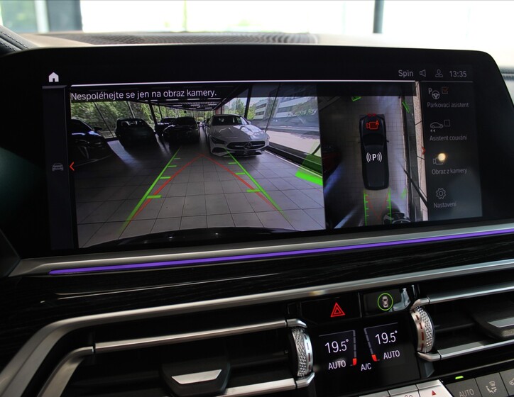 BMW X7 19