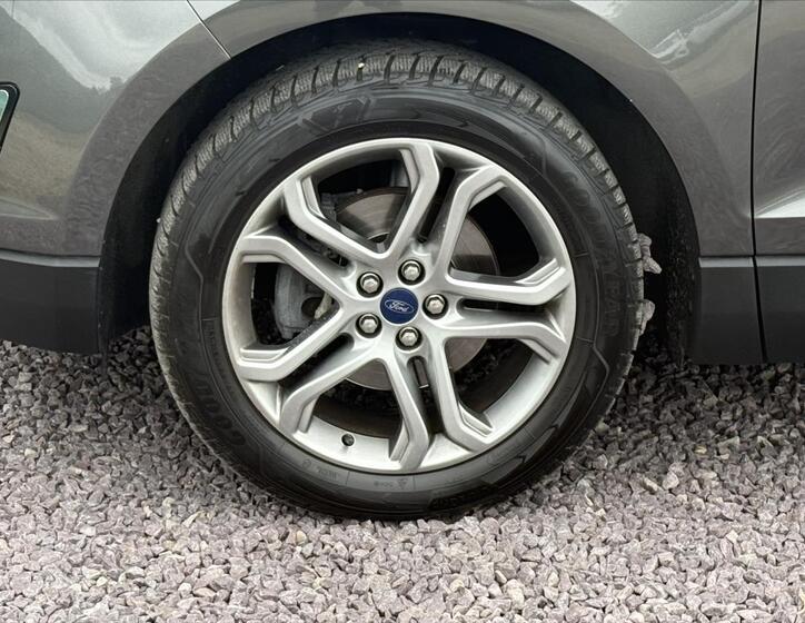 Ford Edge 24