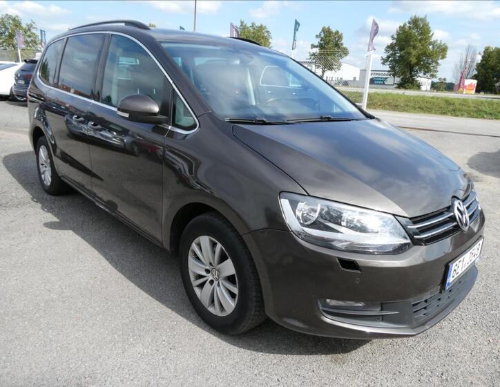 Volkswagen Sharan 1