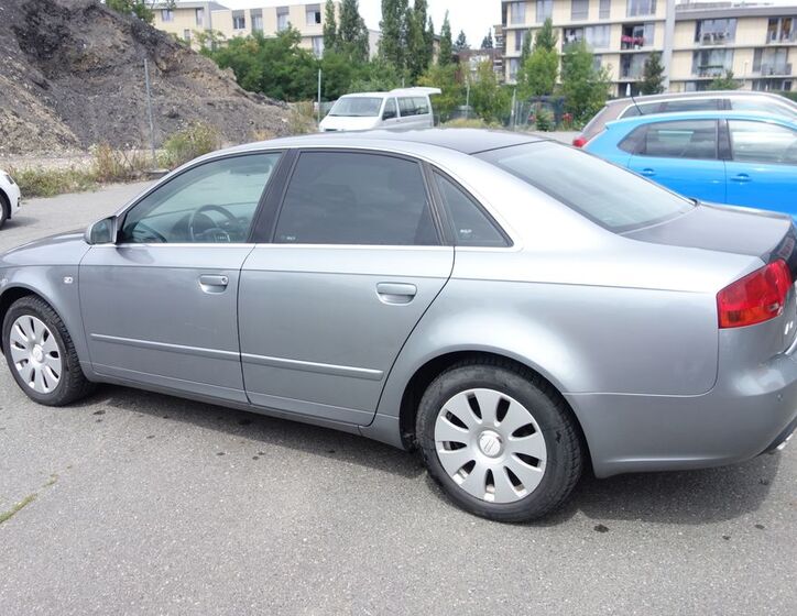 Audi A4 10