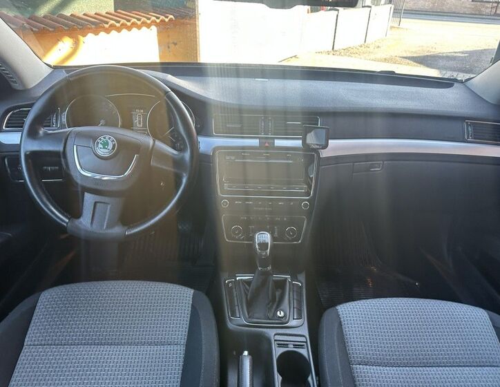 Škoda Superb 10