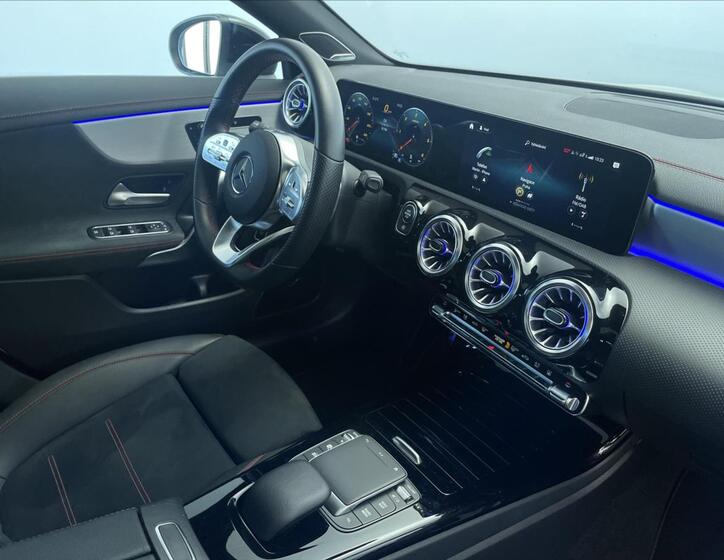 Mercedes-Benz CLA 18