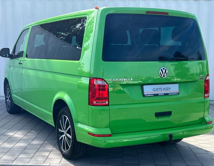 Volkswagen Caravelle 8