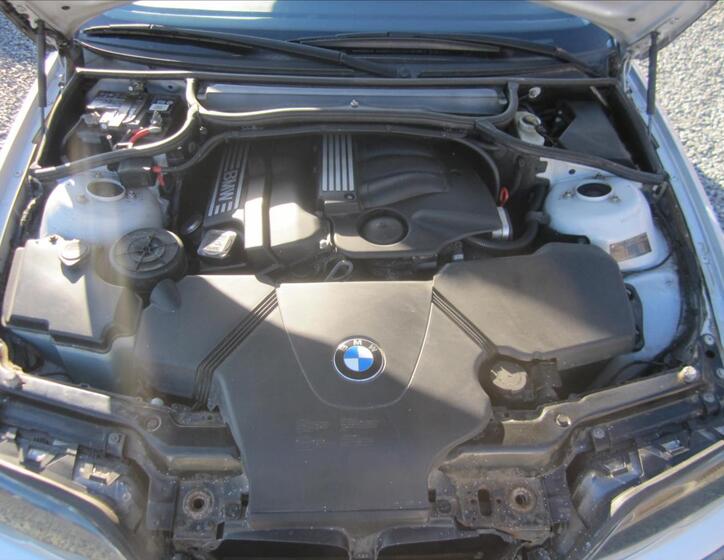 BMW Řada 3 37