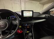 Toyota Yaris 12