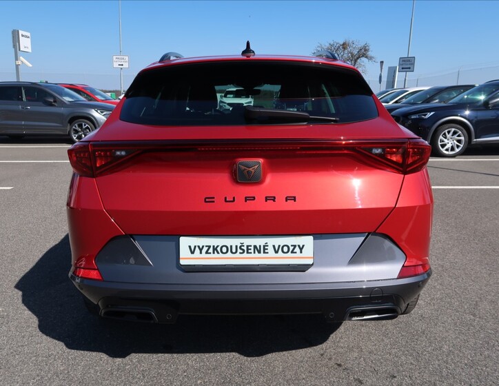 Cupra Formentor 7