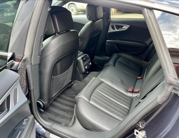 Audi A7 14