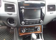 Volkswagen Touareg 25