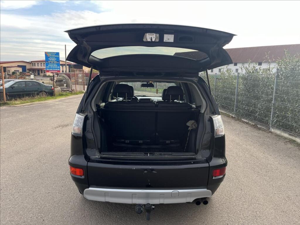 Mitsubishi Outlander 27