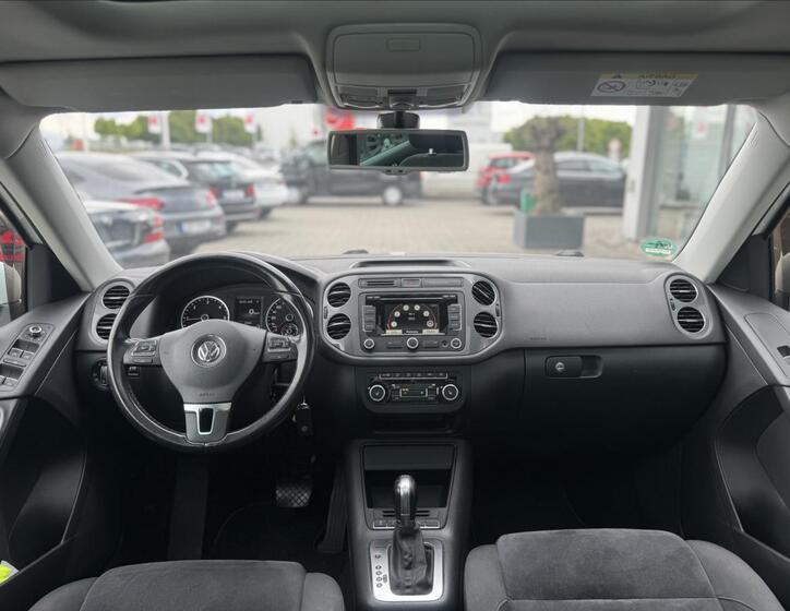 Volkswagen Tiguan 11
