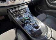 Mercedes-Benz Třídy E 10