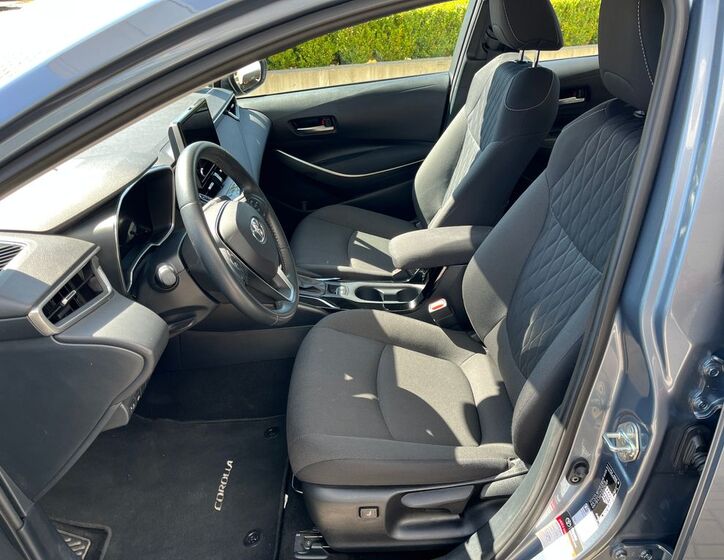 Toyota Corolla 12