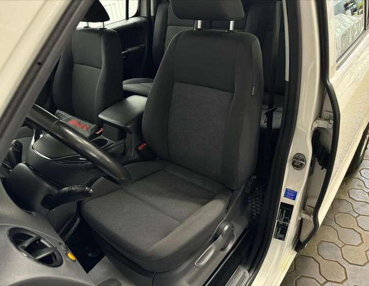 Volkswagen Amarok 27