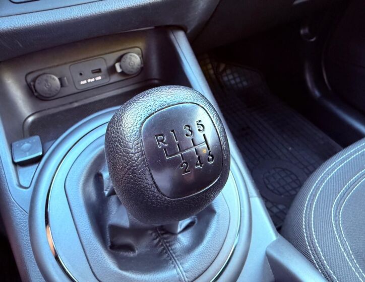 KIA Sportage 16