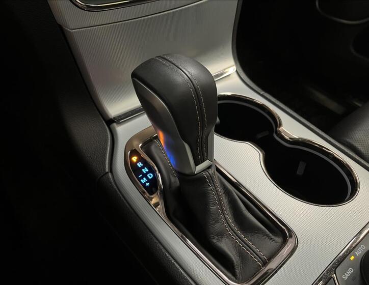 Jeep Grand Cherokee 15