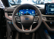 Ford Explorer 18