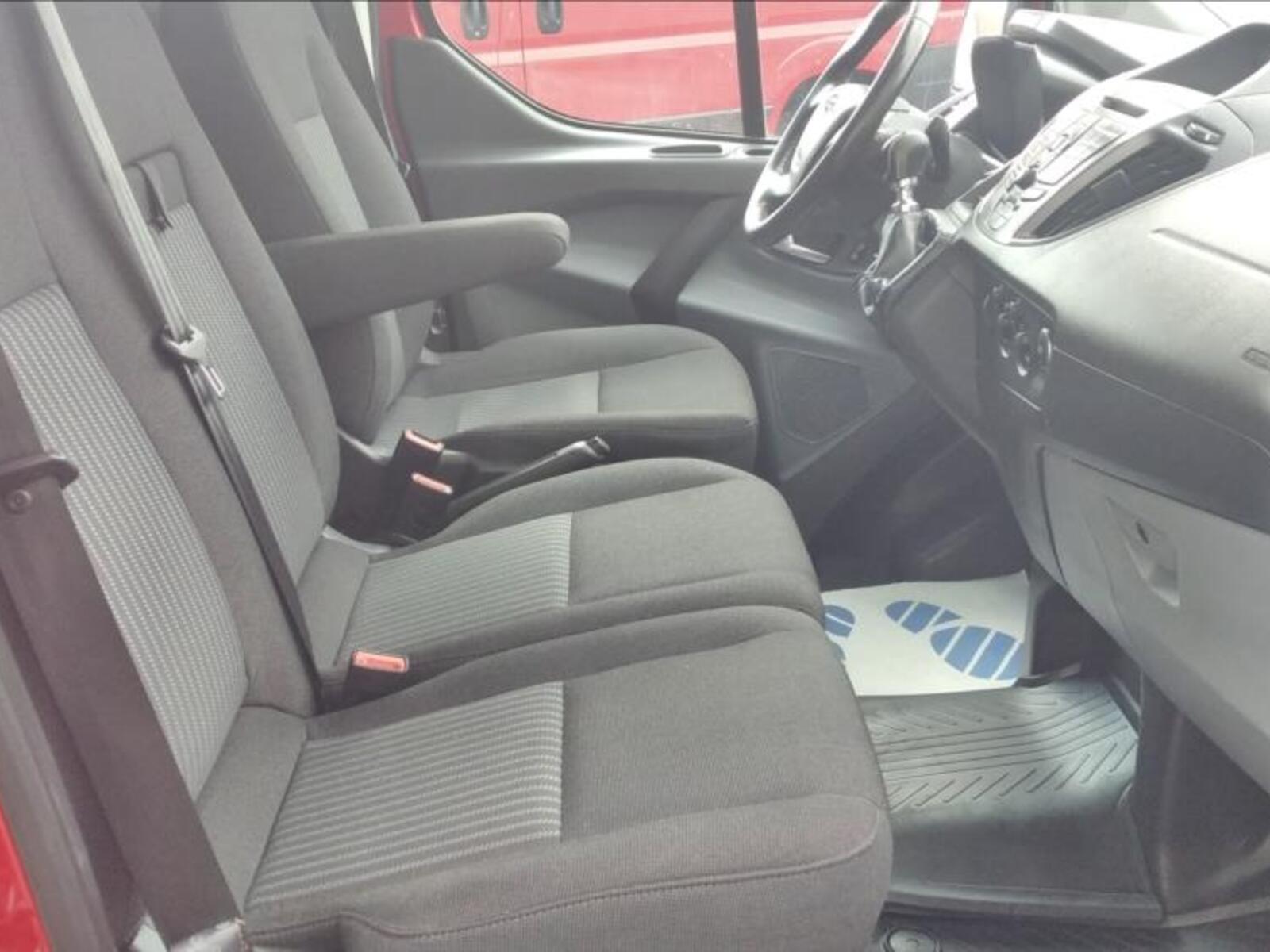Ford Transit Custom 26
