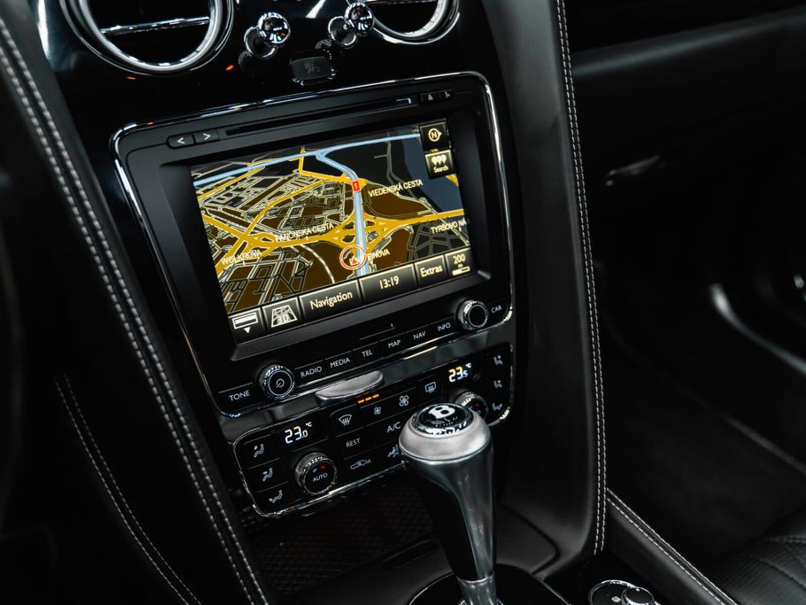 Bentley Flying Spur 8