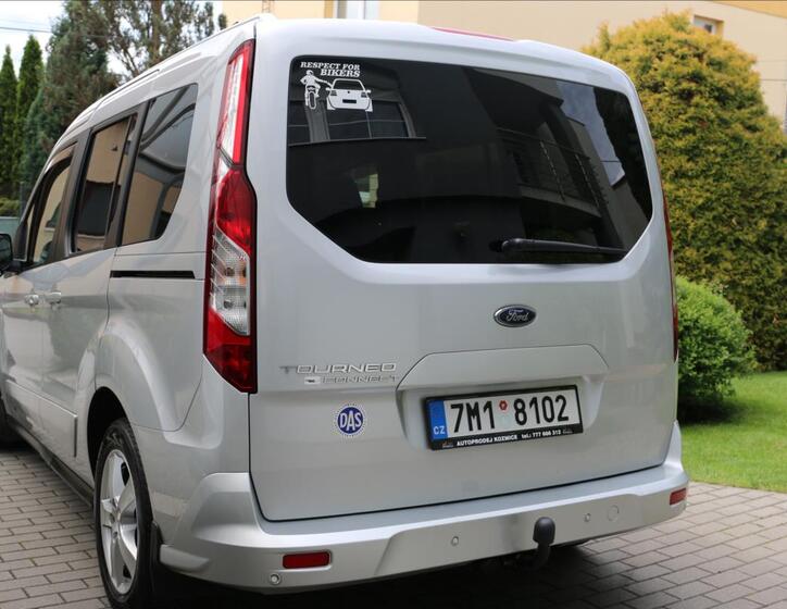 Ford Tourneo Connect 11