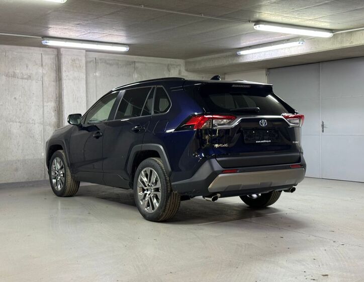 Toyota RAV4 7