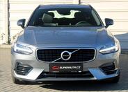 Volvo V90 2