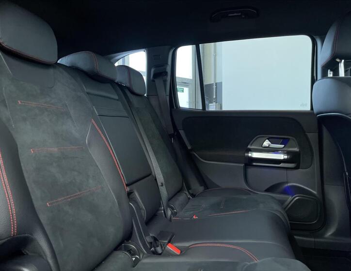 Mercedes-Benz GLB 19