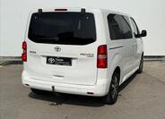 Toyota ProAce 6
