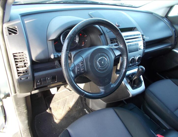 Mazda 5 17