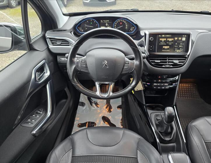 Peugeot 2008 14
