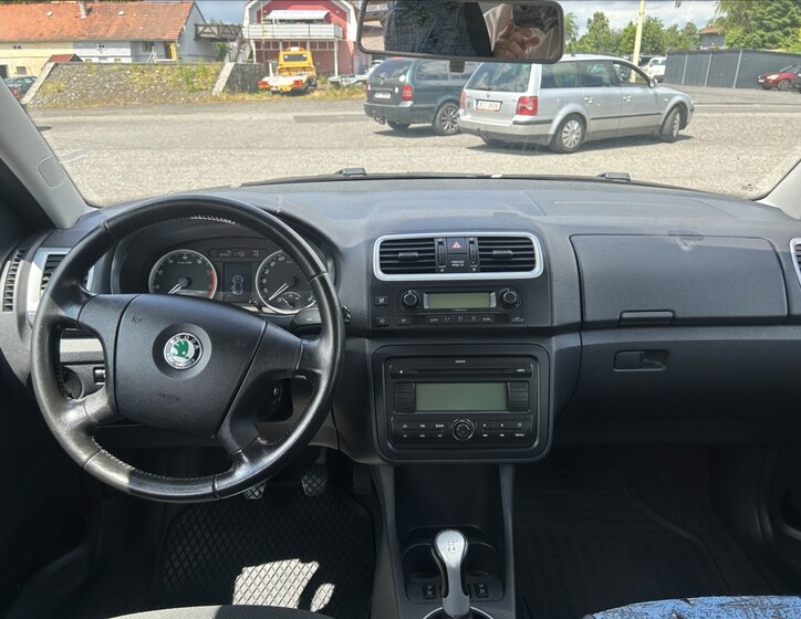 Škoda Roomster 14