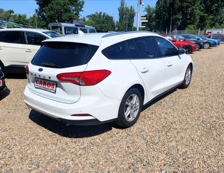 Ford Focus 6