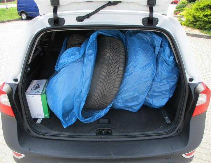 Volvo XC70 26