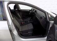 Volkswagen Golf 16