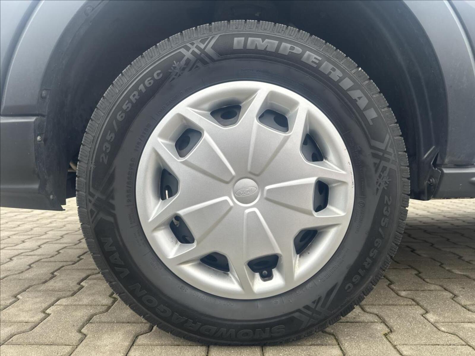 Ford Transit 10