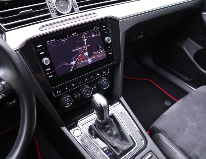 Volkswagen Passat 26