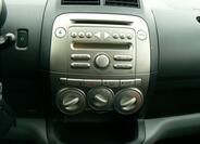 Daihatsu Sirion 12