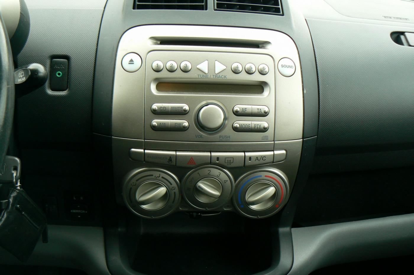 Daihatsu Sirion