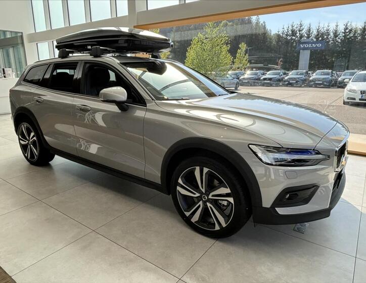 Volvo V60 6