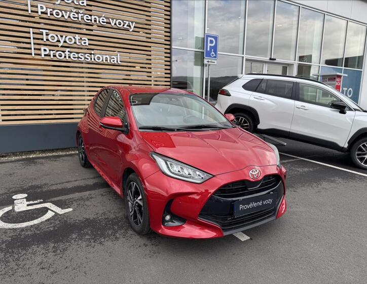 Toyota Yaris 14