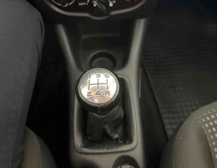 Peugeot 206 15