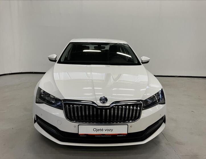 Škoda Superb 4