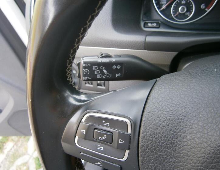 Volkswagen Touran 20