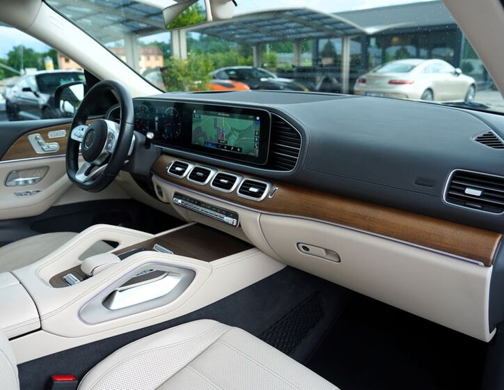 Mercedes-Benz GLS 30