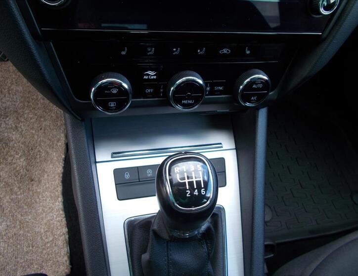 Škoda Octavia 22