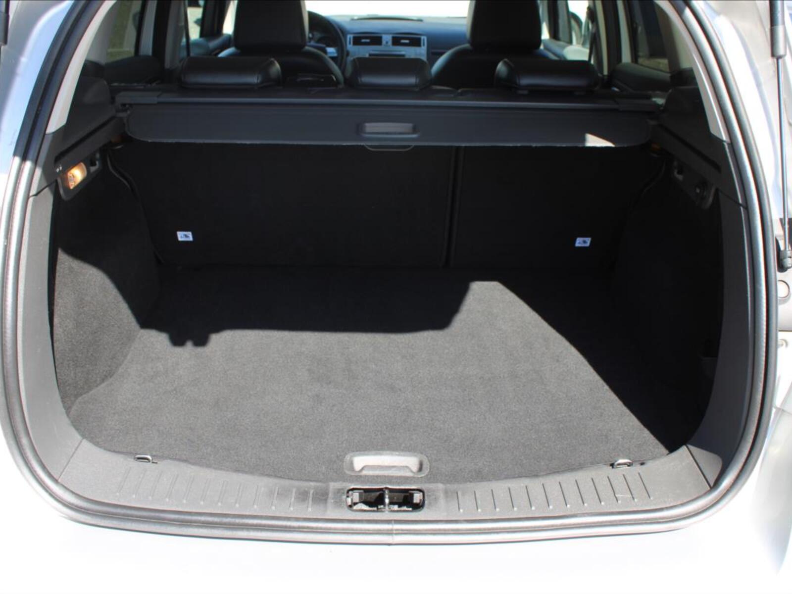 Ford Kuga 28