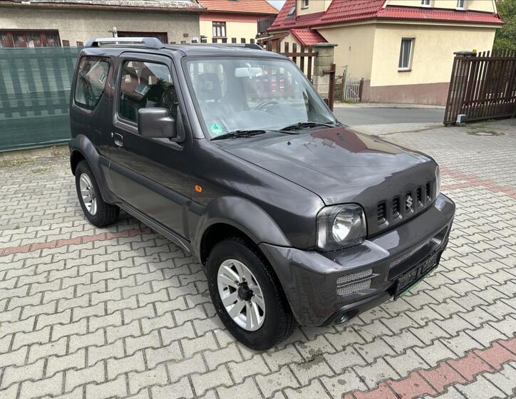 Suzuki Jimny 1