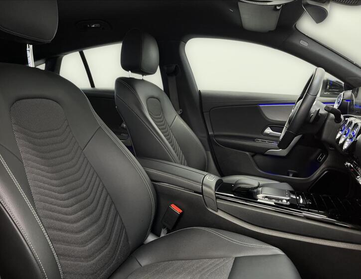 Mercedes-Benz CLA 15