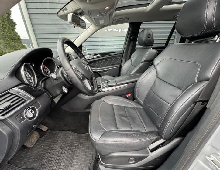 Mercedes-Benz GL 12