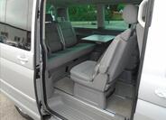 Volkswagen Multivan 13