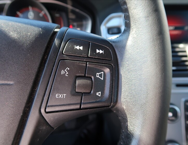 Volvo XC60 18